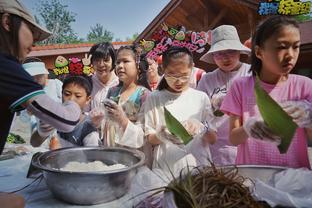 美记：火箭仍活跃于交易市场 格林或成为今夏追巨星的重要筹码